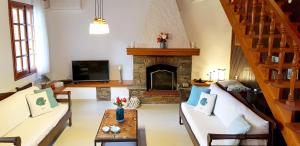 Gallery image of Wood and Stone Villa in Sani Beach