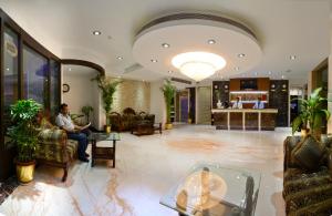 De lobby of receptie bij Hotel Taj Resorts