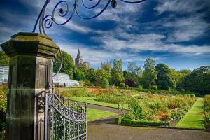 Gallery image of No 10 - by StayDunfermline in Dunfermline