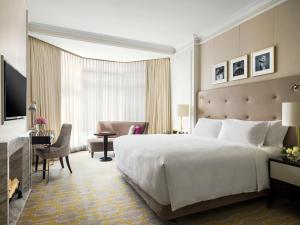 Μια τηλεόραση ή/και κέντρο ψυχαγωγίας στο The Langham Hong Kong