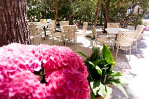 Foto da galeria de Hotel Sardi em Pomonte