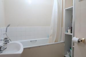 A bathroom at TEVIOT STREET - DELUXE GUEST ROOM
