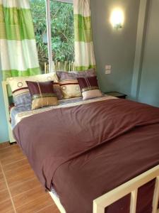 Gallery image of Chandra Hostel Koh Tao in Koh Tao