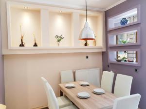 Posezení v ubytování Luxury apartment Marin - Your summer paradise in Pomer, terrace, garden, summer kitchen with barbecue, near the beaches, Istria