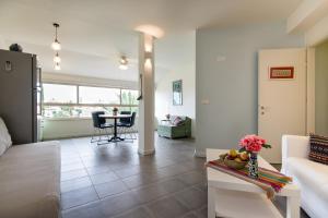 兹奇隆亚科夫Homey suite in Zichron Yaakov的相册照片