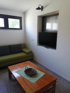 A seating area at Apartment Bonita