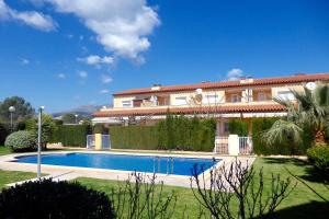 Fotografie z fotogalerie ubytování MEDDAYS CHALET EL SALVADOR 8 v destinaci Miami Platja