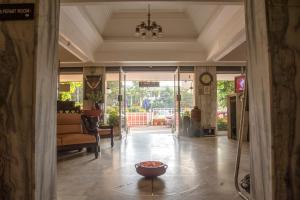 Hotel Ayodhya的休息区