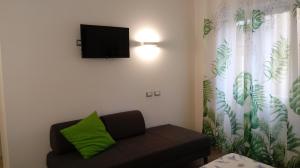 TV a/nebo společenská místnost v ubytování Travel House