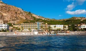 Gallery image of Elihotel in SantʼAlessio Siculo