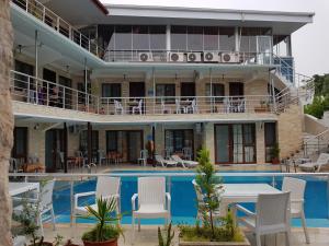 Bazén v ubytování Alida Hotel Pamukkale nebo v jeho okolí + 37 fotografií