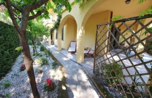 Fotografia z galérie ubytovania ROSE'S GARDEN - zona tranquilla - vicino Torino v destinácii Pino Torinese