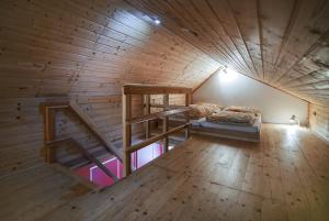 Fotografie z fotogalerie ubytování Apartmány Rezek v destinaci Zásada + 24 fotografií