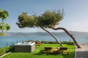 Afbeelding uit fotogalerij van Olive Hill House - ground floor in Slatine