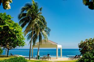 Gallery image of Ocho Rios Penthouse at Whispering Seas in Ocho Rios