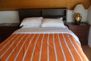 Postel nebo postele na pokoji v ubytování Mountain View Rooms