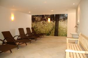 A seating area at Pension Schlaneiderhof
