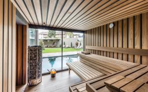 Bassein majutusasutuses Hotel Clara või selle lähedal