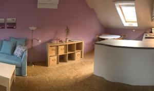 Posezení v ubytování Apartmany U Stareho Labe
