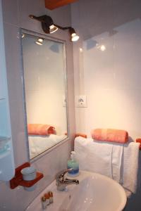 Ванна кімната в Llosa de Ibio