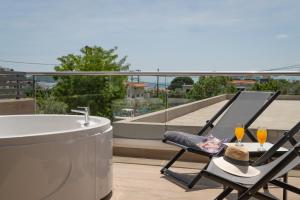 A balcony or terrace at KB Ammos