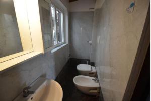 Bilik mandi di Villa Erste by Agenzia SolturElba Capoliveri +26 gambar