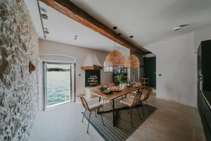 Fotografia z galérie ubytovania Luxury Seafront Palazzo v Rovinj