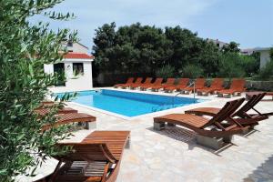 Afbeelding uit fotogalerij van Lenka Apartments II in Novalja