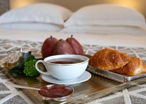 Comida no hotel ou em algum lugar perto