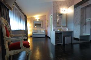 Posezení v ubytování Hotel Relax Roma Nord