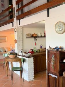 Casa delle Galeeにあるキッチンまたは簡易キッチン
