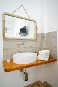 Gallery image of Eleni Goumenaki Rooms in Plakias +11 photos