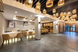 Restaurace v ubytování Emirates Park Resort
