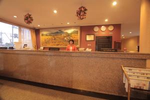 Predvorje ili recepcija u objektu Hotel Sinar 2