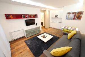 Et tv og/eller underholdning på STATUS Superior Apartments