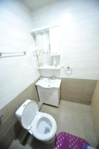 Koupelna v ubytování Guest House Batumi Globus