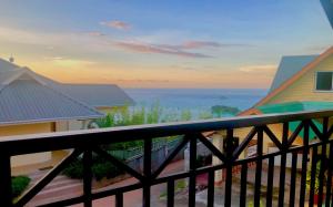 Gallery image of Mountain Lodge in Praslin