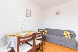 Posezení v ubytování Apartments Rede