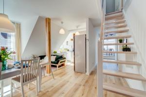 Χώρος καθιστικού στο HM-Family-Apartment by Eve +28 φωτογραφίες