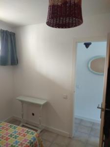 Postel nebo postele na pokoji v ubytování APARTAMENTO ACOGEDOR CON VISTAS AL MAR