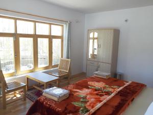 Gallery image of Odbar Guest House Best Guest House at Leh Ladakh in Leh