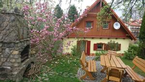 Fotografia z galérie ubytovania Apartamenty EverySky - Dom Wąska 3 v destinácii Karpacz