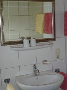 Phòng tắm tại Bio Gesundheitshotel Haus Sonnenstein