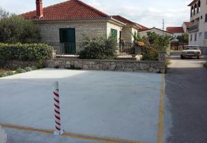 Fotografie z fotogalerie ubytování Holiday home Jaroje- 80m from beach v destinaci Pašman