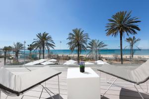 Ein allgemeiner Meerblick oder ein Meerblick von des Hotels aus