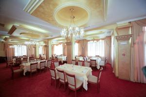 Ресторан / где поесть в Apartment 3 In Complex Splendid