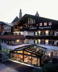 Bangunan di mana terletaknya hotel