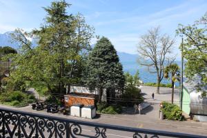 Afbeelding uit fotogalerij van Montreux Grand Rue - Swiss Hotel Apartments in Montreux