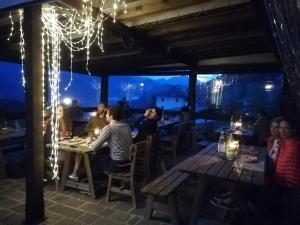 Clients de Albergo Pa' Krhaizar