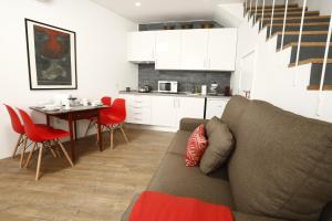 Foto dalla galleria di NEW Lisbon downtown Houses-4A a Lisbona